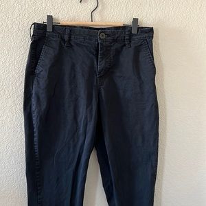 Men’s slim straight chinos